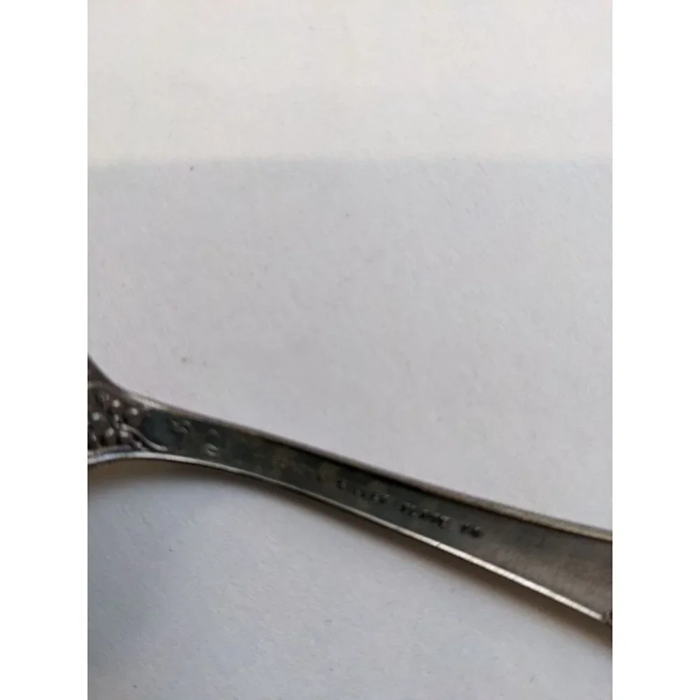 Crown Silver Plate Company set of 6 dinner forks‎ 7.5 in